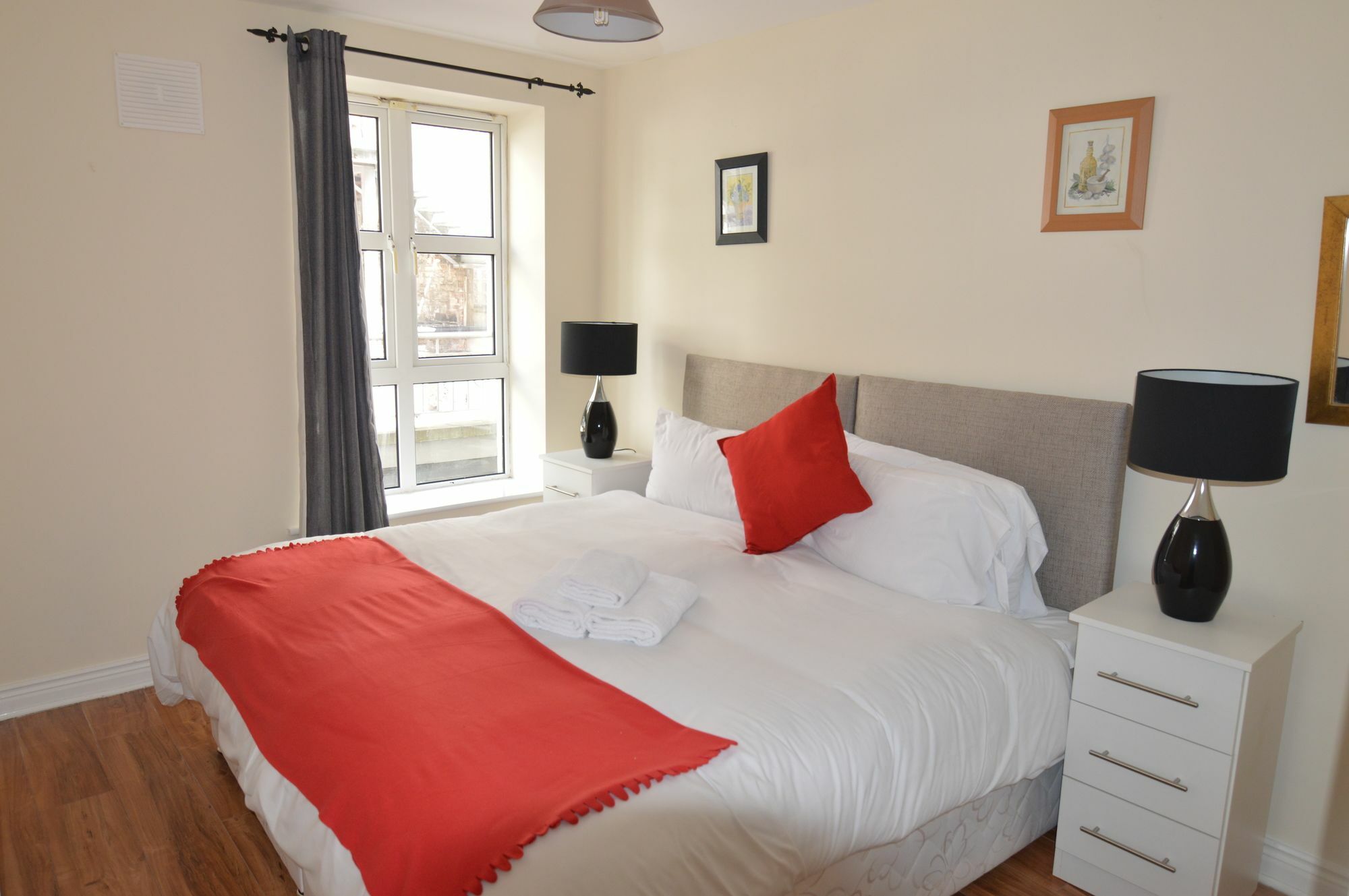 The Windmill Apartment Dublin Bagian luar foto